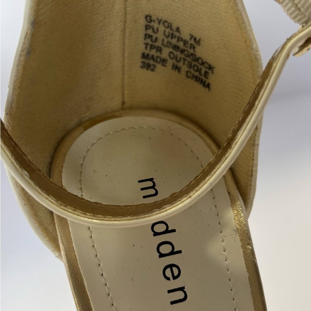 Madden Girl‎ Cream Wedge Sandals - Picture 5 of 5